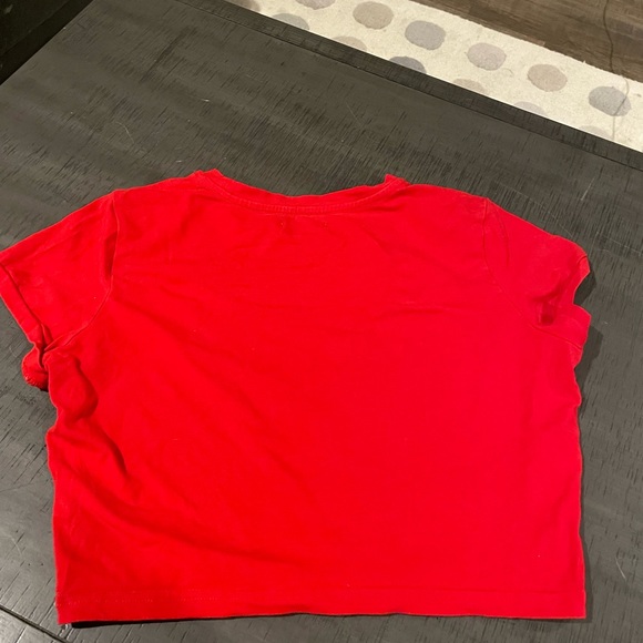 Aritzia TNA Baby Tee - Picture 2 of 2